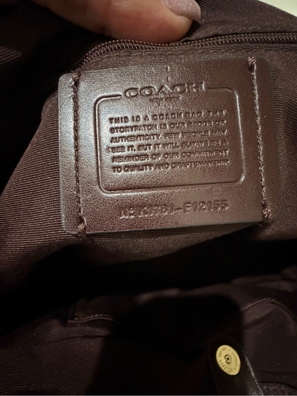 COACH Lily Pebbled Leather Shoulder Bag in Ox Blood with Gold Hardware K1781 - Picture 2 of 8